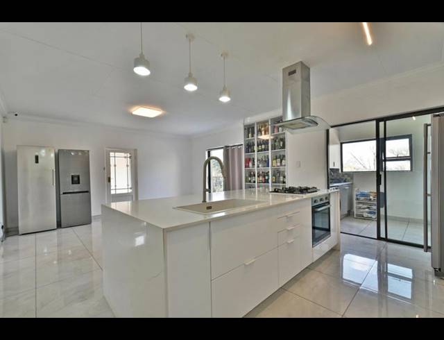 3 BEDROOM HOUSE FOR SALE IN CYRILDENE